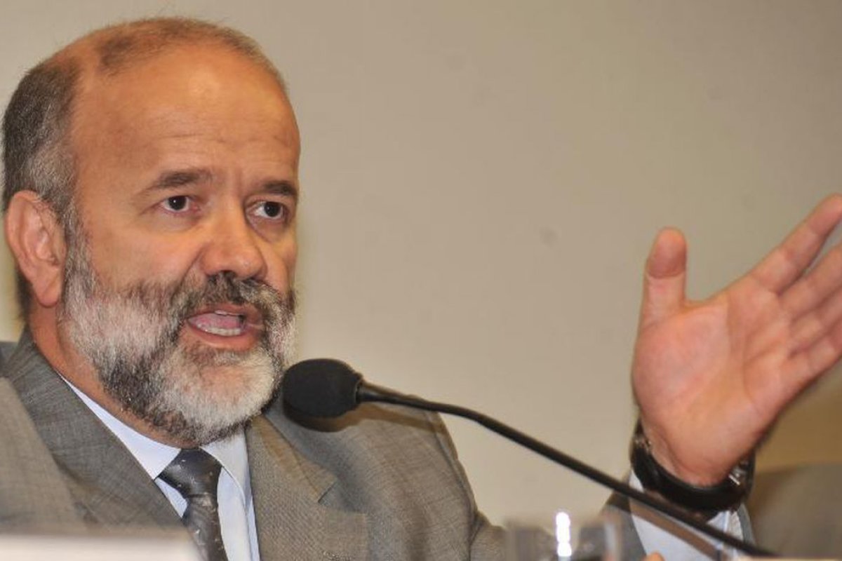 PT tem conta milionária cobrada de Vaccari Neto na Justiça