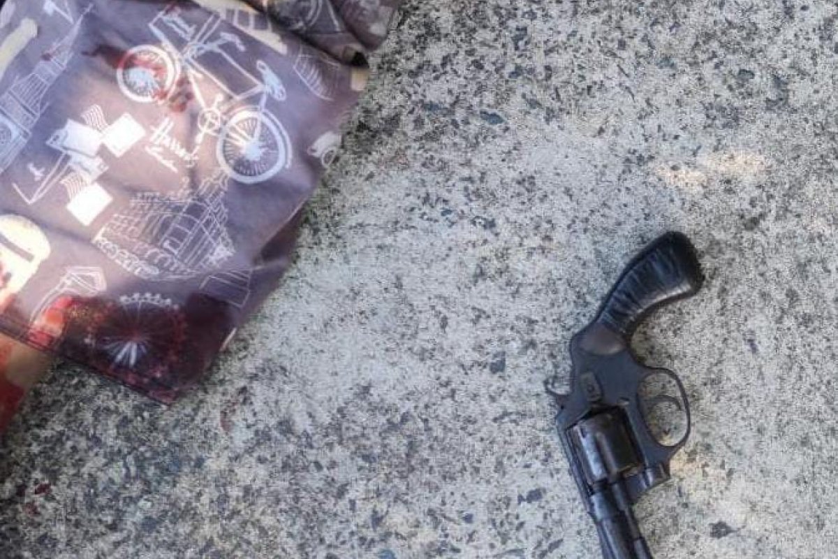 Dois homens são presos no bairro de Pituaçu em Salvador 