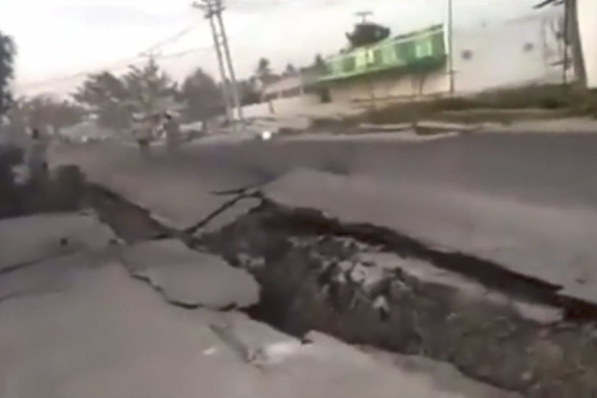 Vídeo: terremoto em Papua Nova Guiné deixa ao menos cinco mortos 