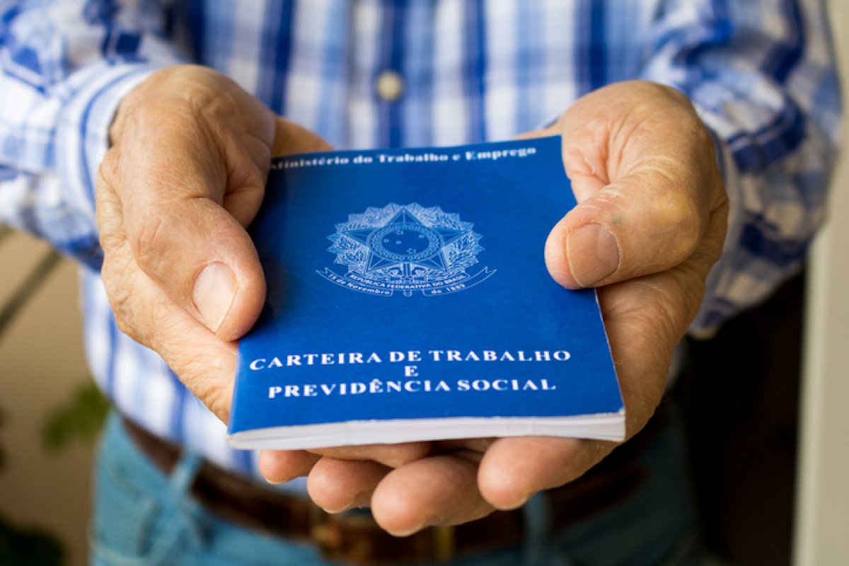 Governo cobrará contribuição previdenciária de quem receber seguro-desemprego