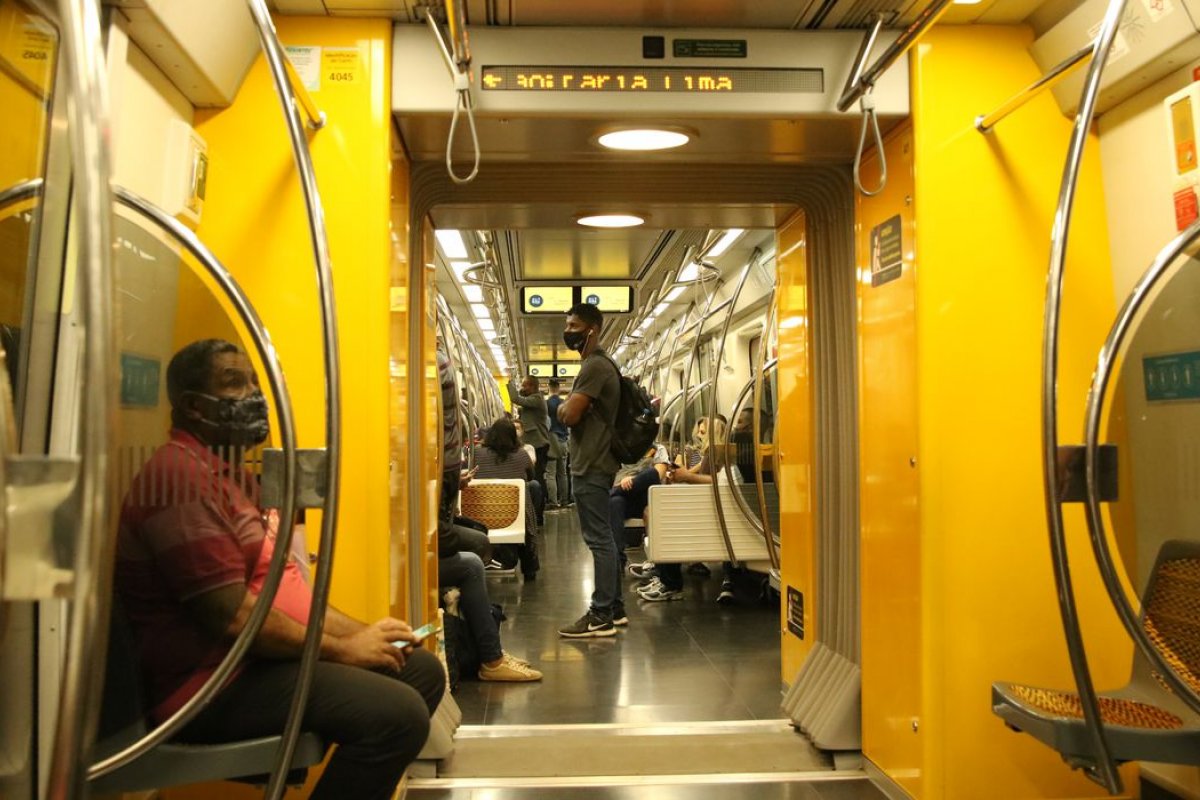 Governo Federal simplifica medidas contra Covid-19 para entrada de viajantes no país