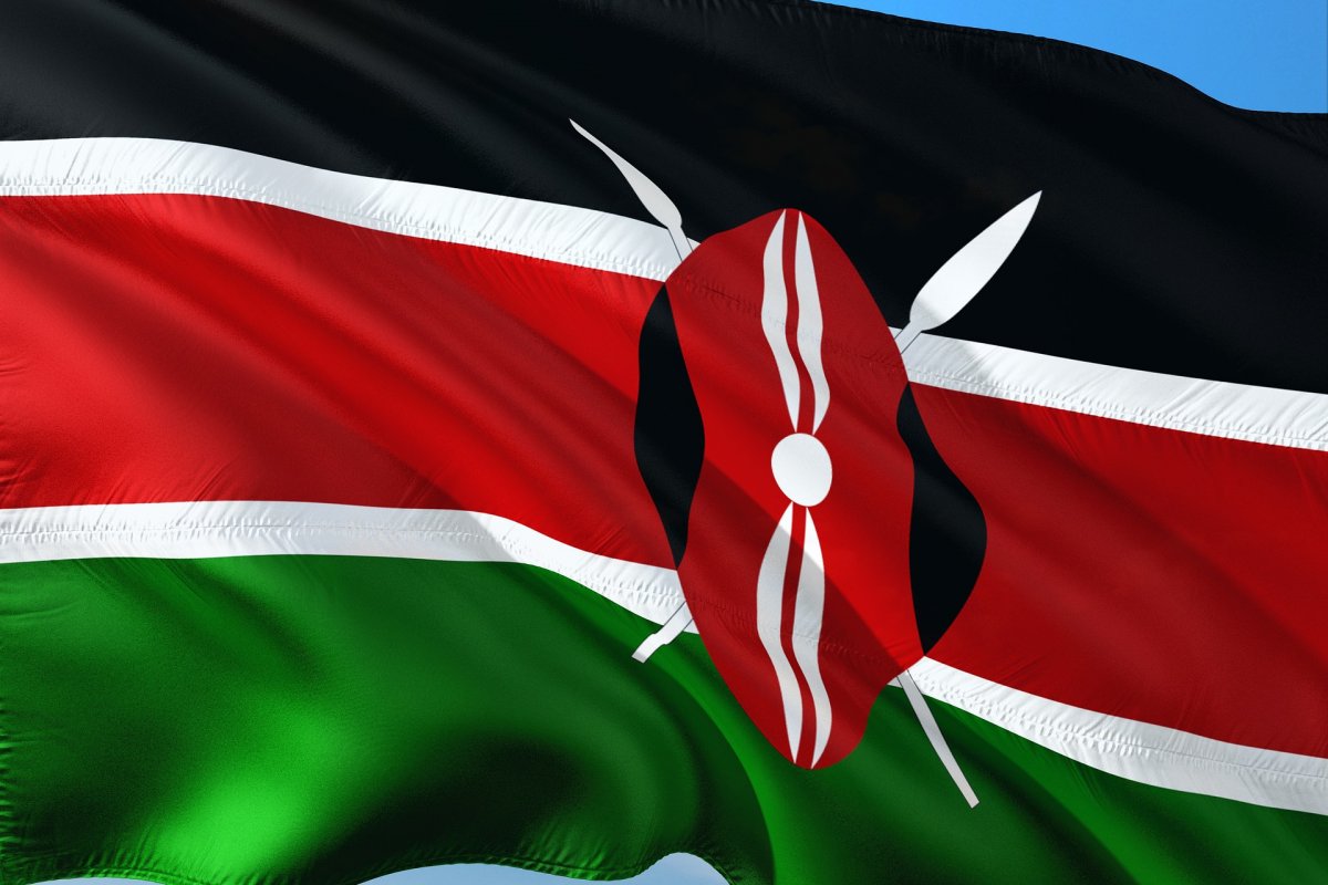 William Ruto toma posse como novo presidente do Quênia após concorrente reconhecer derrota