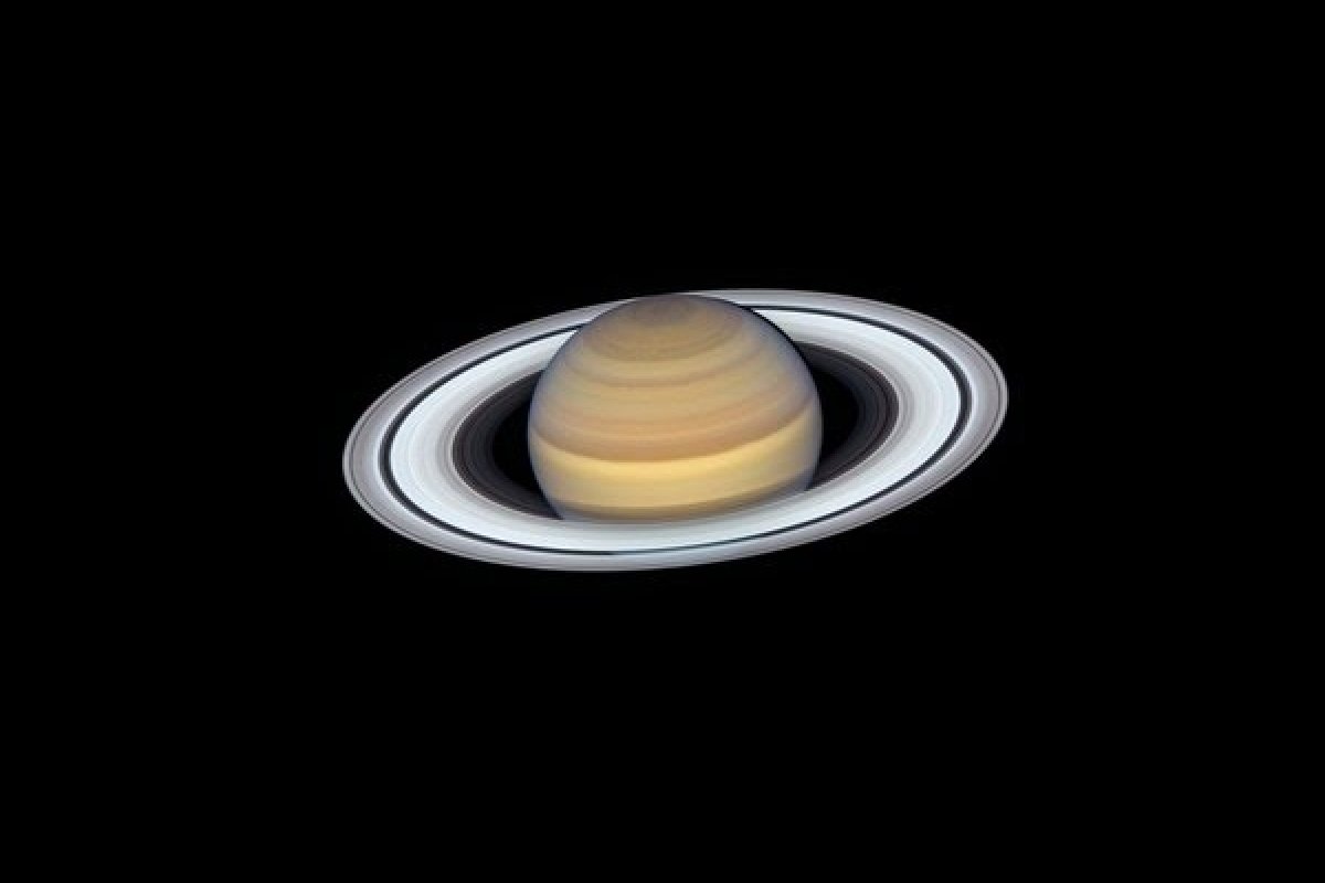 Estudo aponta que Lua perdida pode ter formado os anéis de Saturno