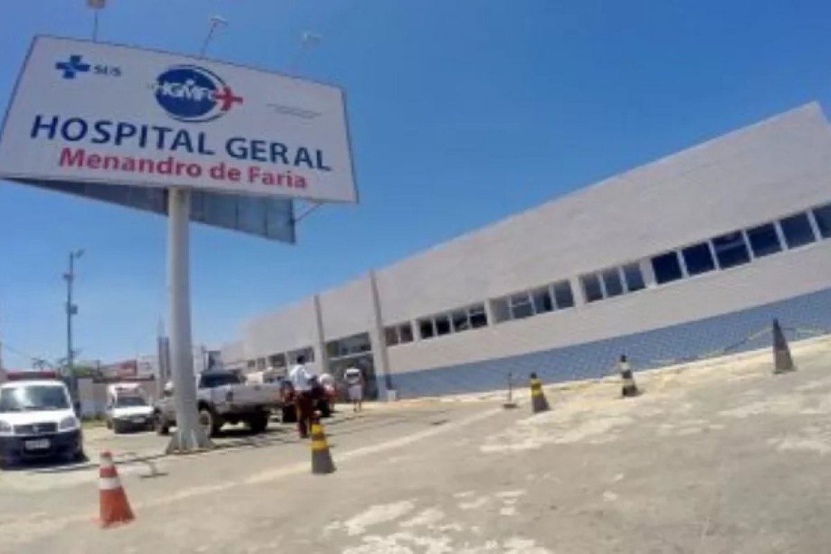 Homem morre em troca de tiros com policiais em Lauro de Freitas