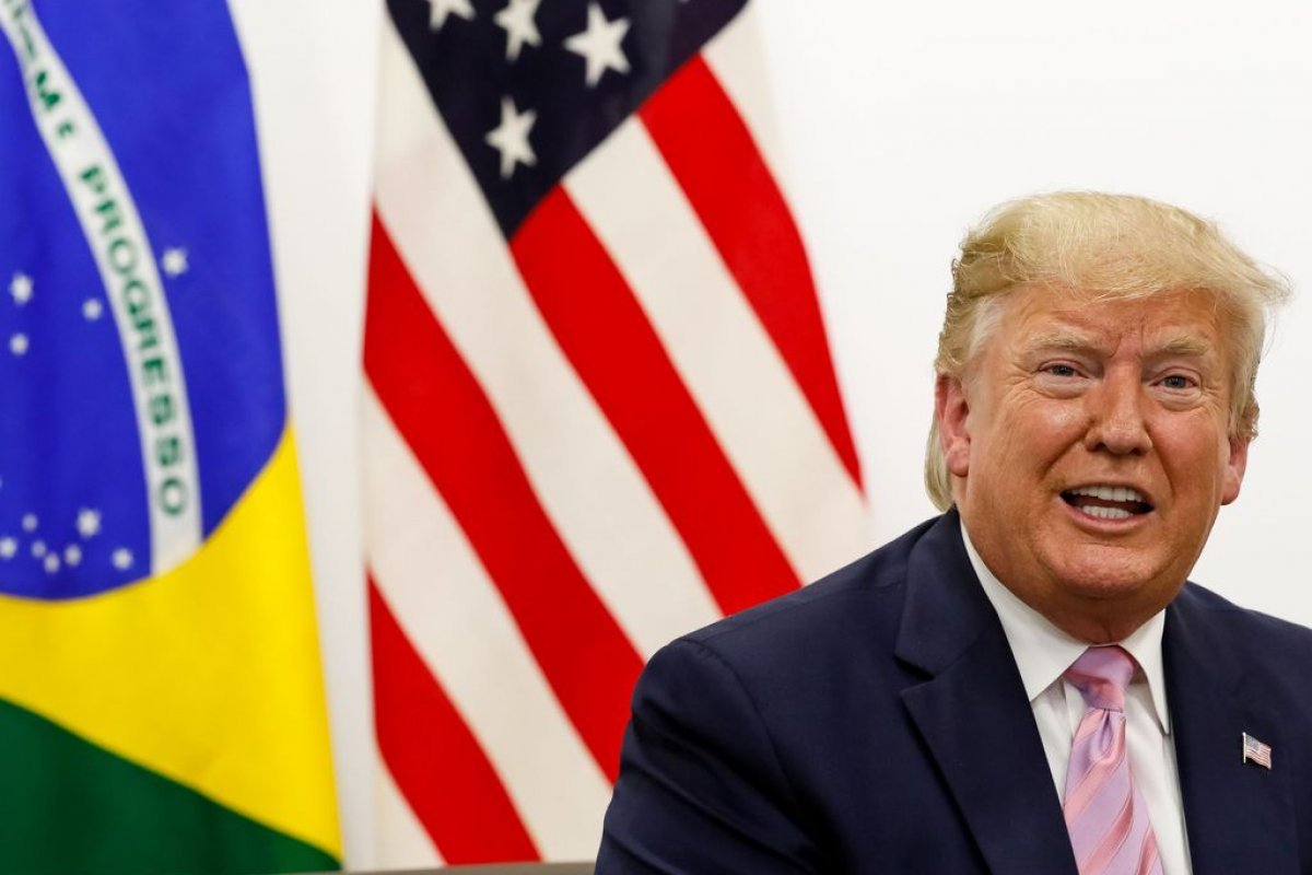 EUA: Donald Trump e três dos filhos são processados por fraude