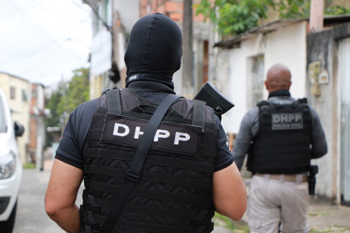 Casal investigado por homicídio de empresário em Amaralina é preso em Minas Gerais