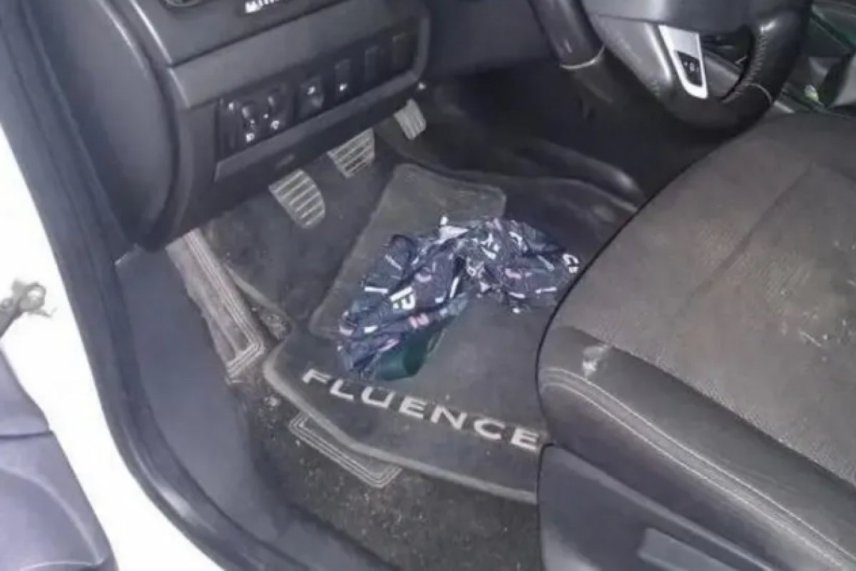 Padrasto é preso após ser flagrado sem cueca com enteada de 11 anos dentro de carro em Santa Catarina