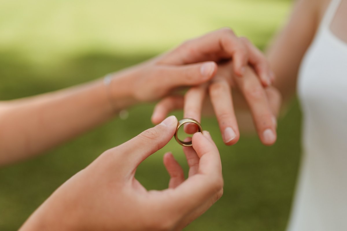Cuba vota a favor de legalizar o casamento entre pessoas do mesmo sexo