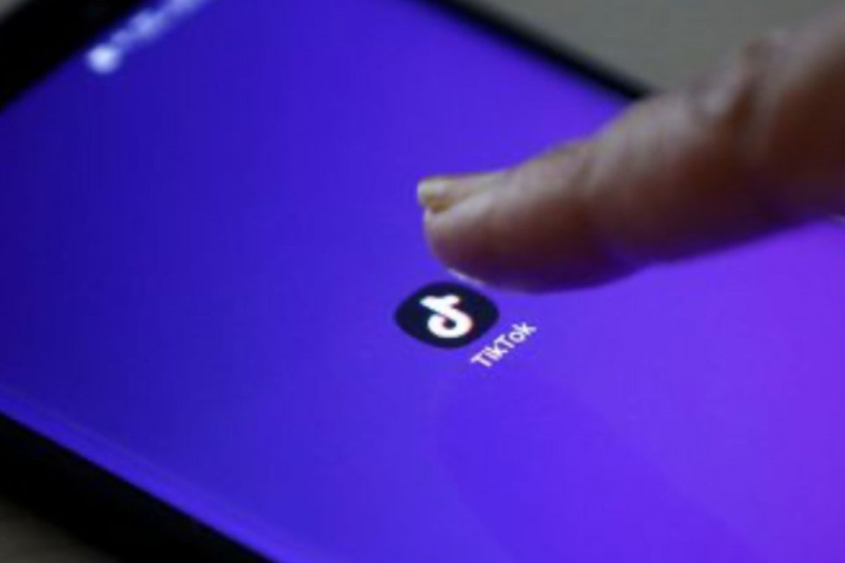 TikTok seguirá no topo da lista de download das lojas de app, afirma jornalista britânico 