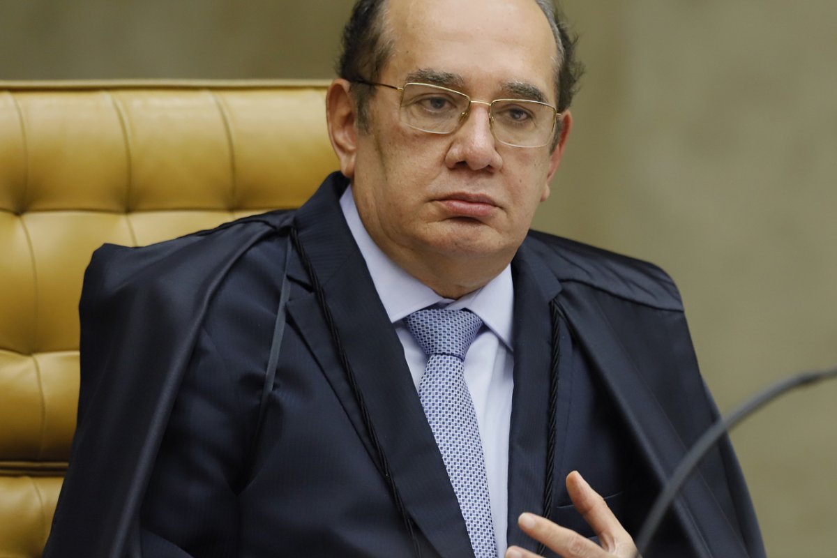 Gilmar Mendes decide a favor de Lula e suspende multa de R$ 18 milhões