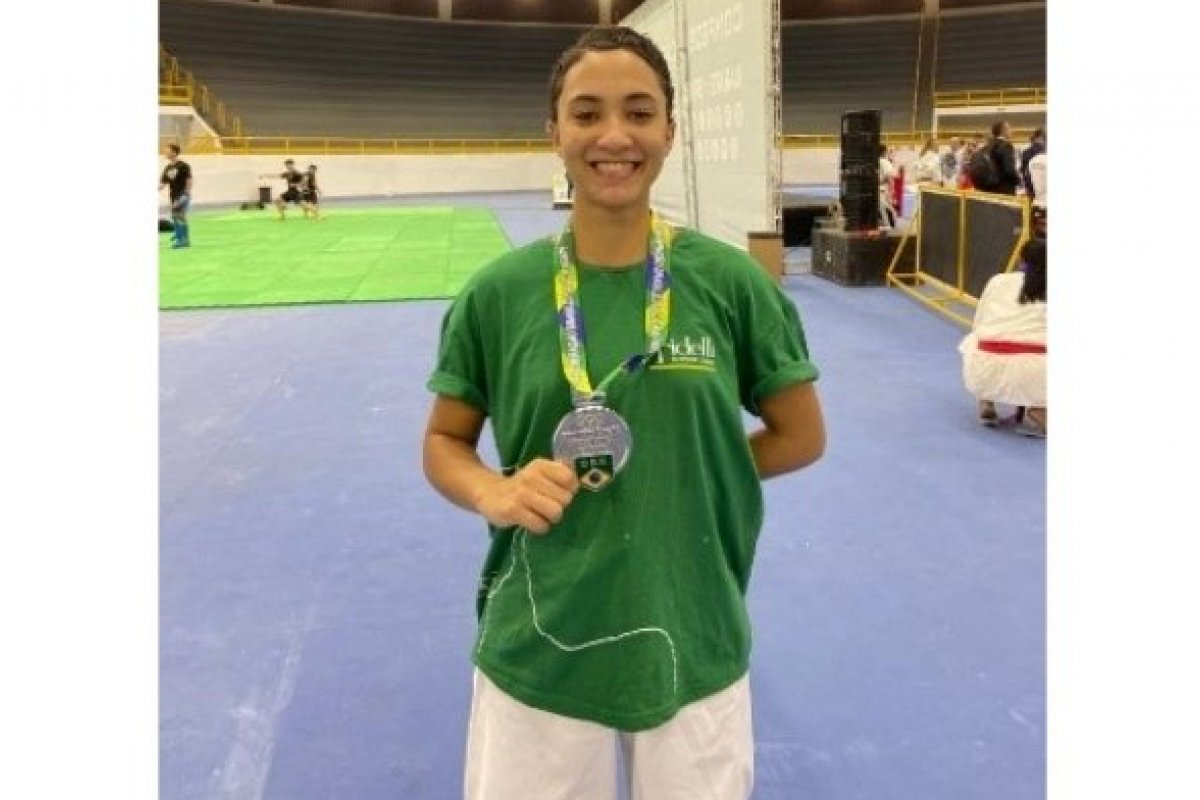 Tidelli apoia jovens no Karatê!