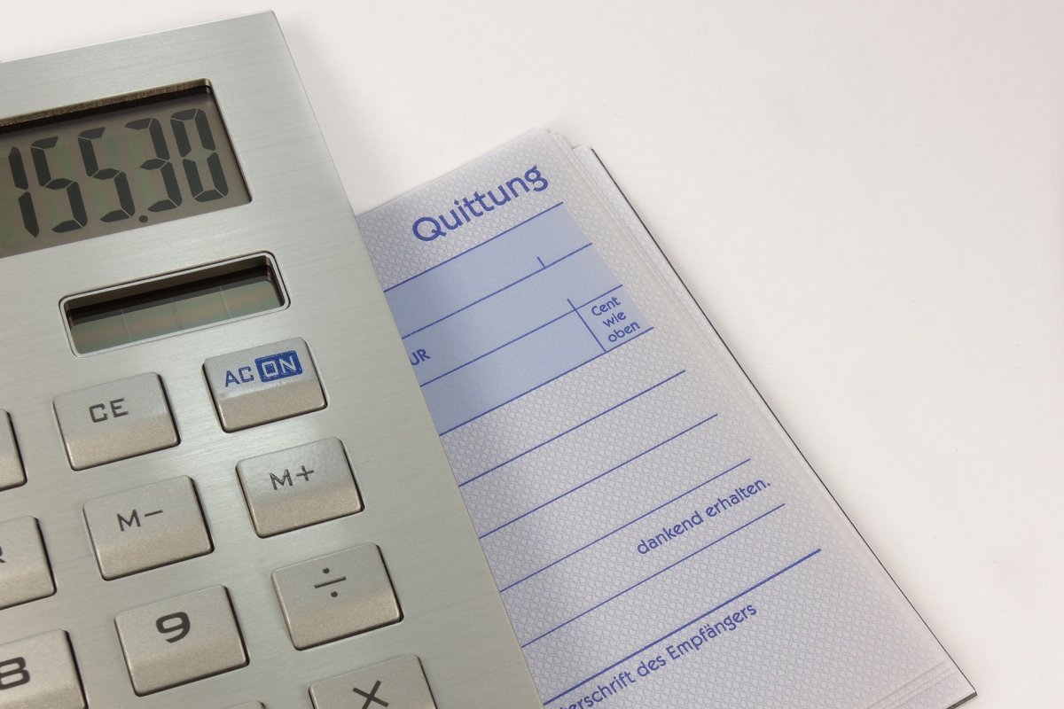 Mais de 1,3 mil de candidaturas gastaram mais do que arrecadaram, aponta TSE