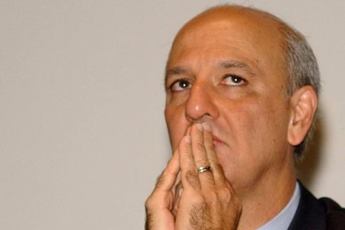 TSE barra candidatura de Arruda a deputado federal pelo Distrito Federal