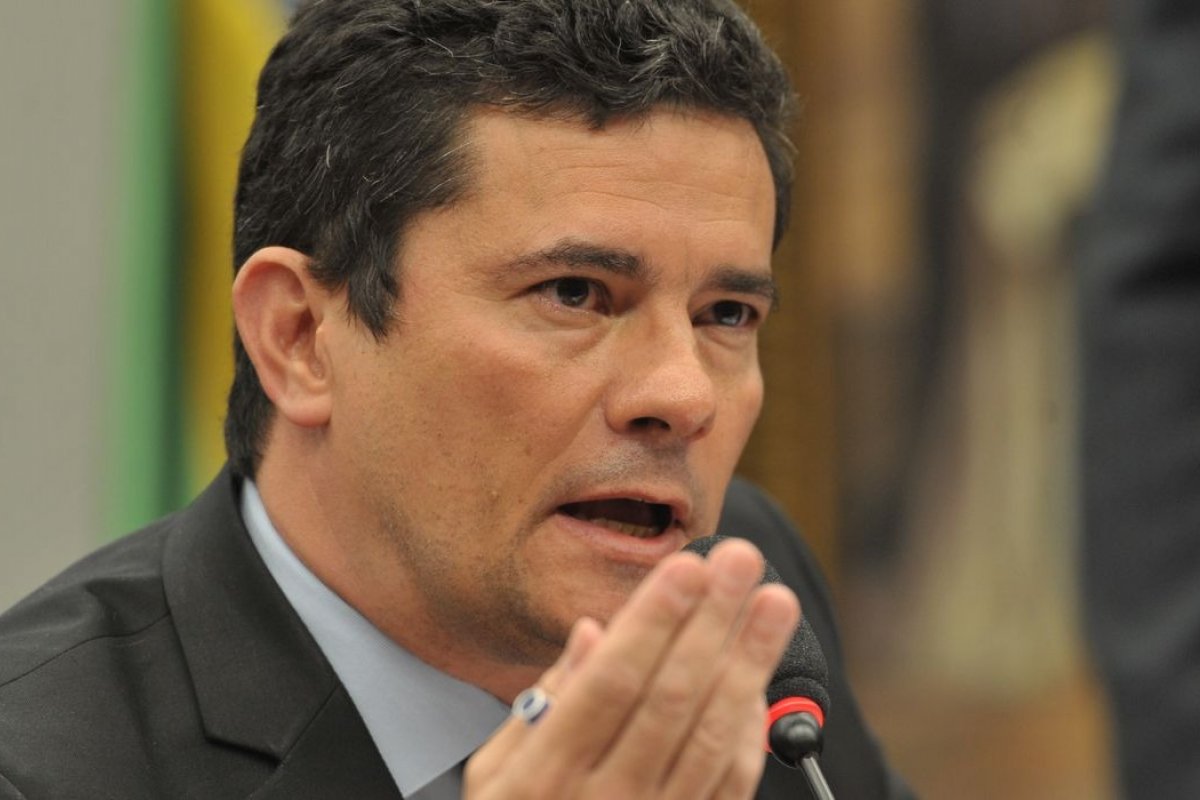  Moro diz que será ‘detector de mentiras’ de Lula em debate 