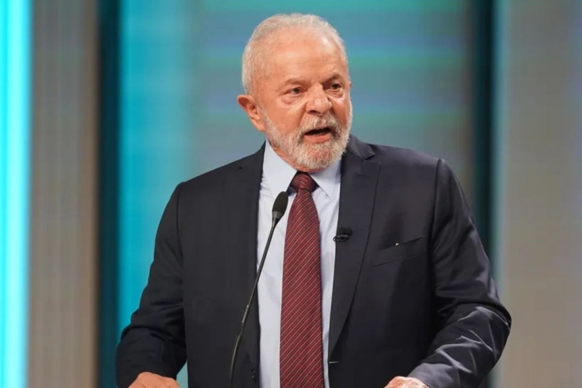 'Estava incomodado de parecer um chato de galocha', diz Lula sobre pedidos de direito de resposta