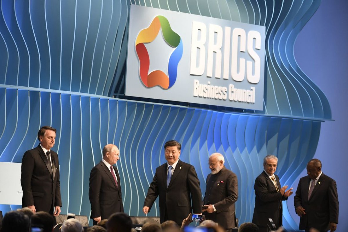 Bolsonaro afirma que reformas vão tornar Brasil mais atrativo a negócios
