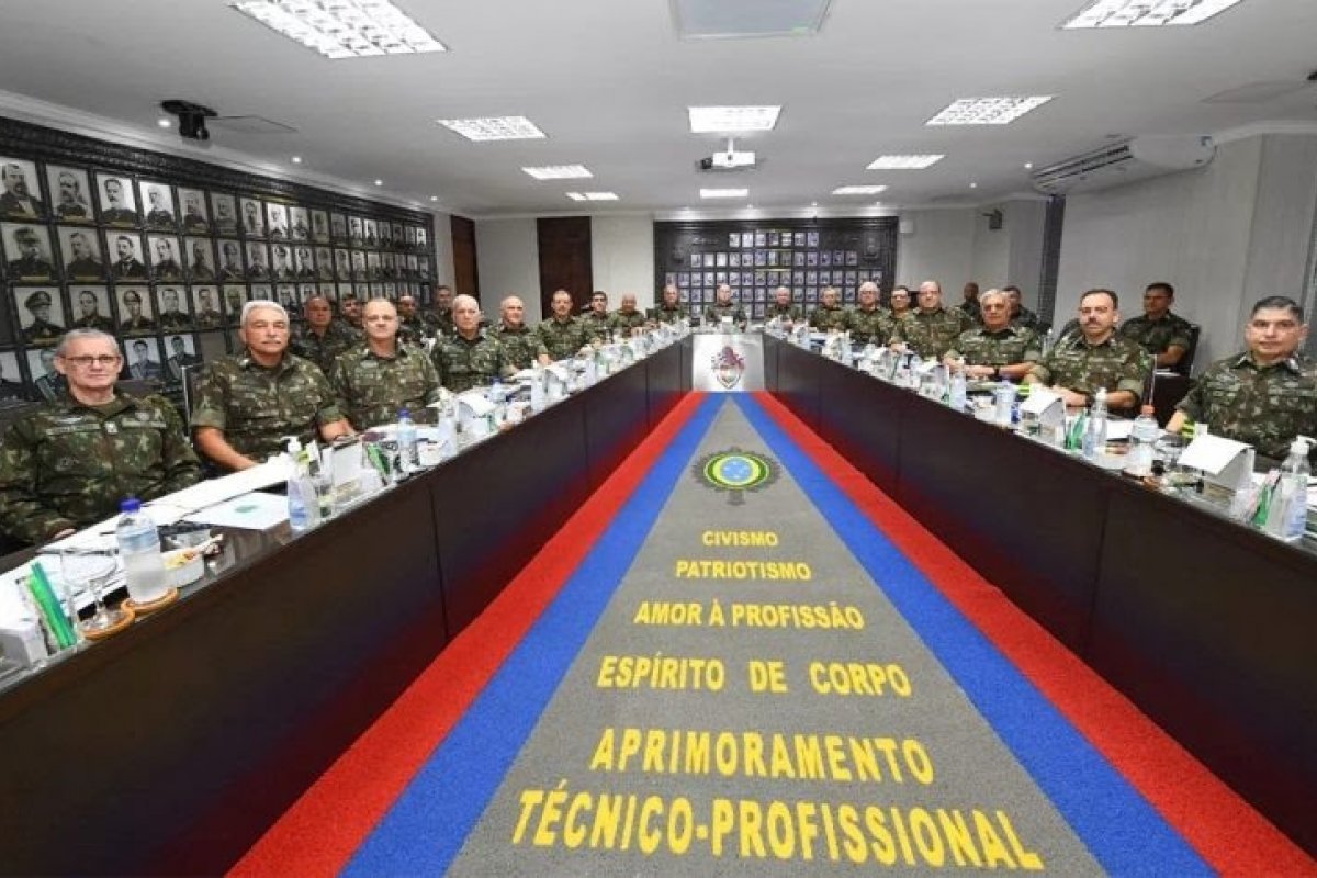 Exército emite nota de repúdio à matéria do Estadão sobre participação da Força na auditoria das eleições  