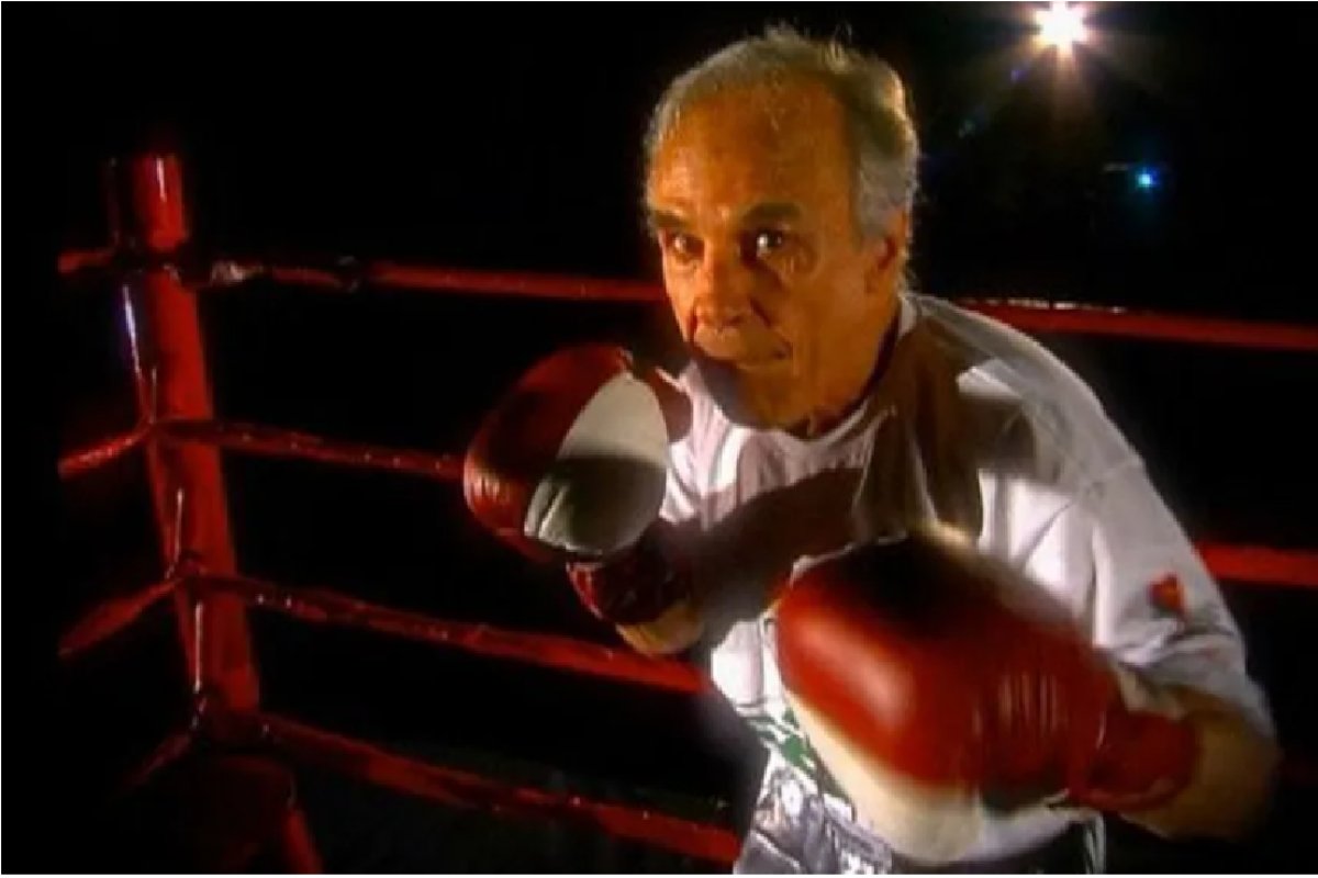Éder Jofre, tricampeão mundial de boxe, morre aos 86 anos em São Paulo