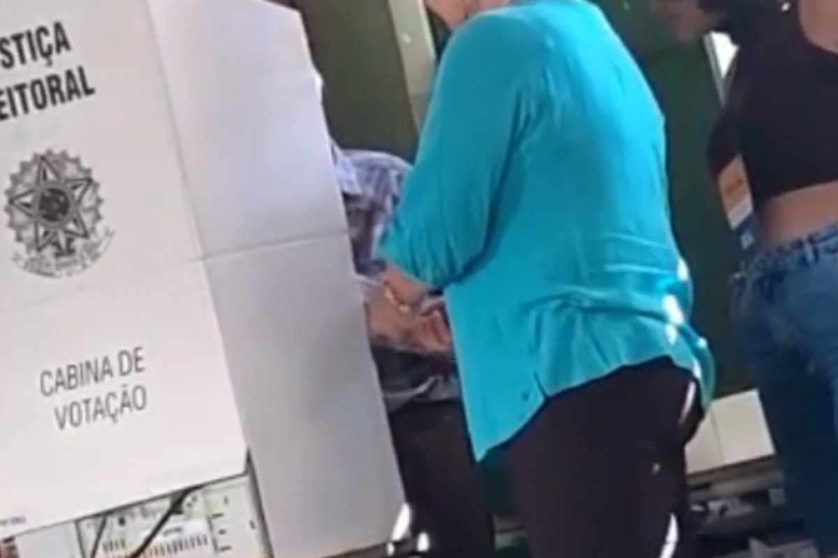 Vídeo: Eleitor idoso pode ter ajuda de terceiros na hora de votar