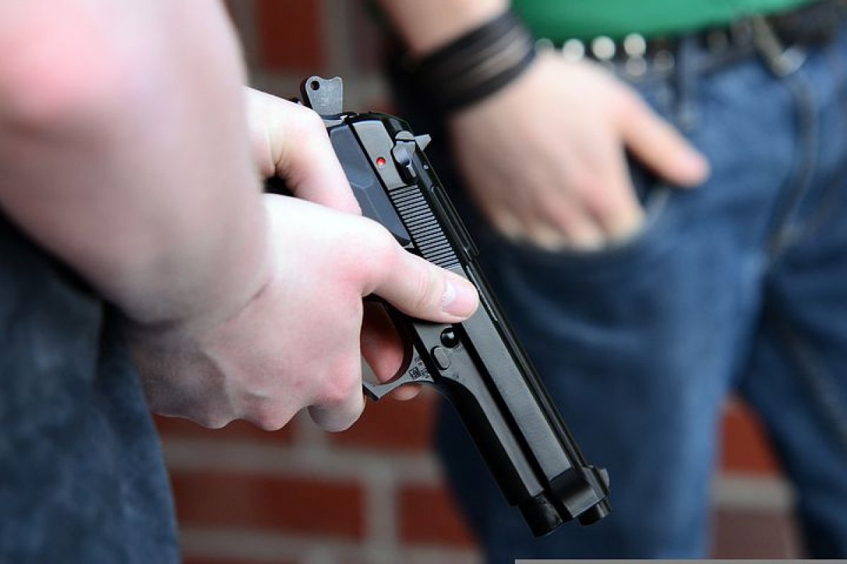 Homem mata a tiros namorado e amigo de enteada e se suicida na madrugada desta segunda (3)