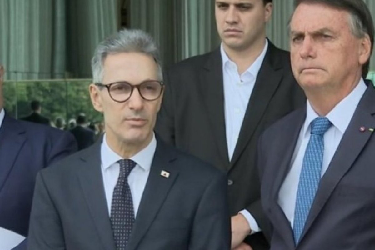 Governador reeleito de MG anuncia apoio a Bolsonaro no 2º turno 
