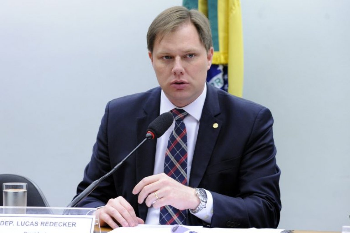 Líder do PSDB gaúcho declara apoio a Bolsonaro: "melhor caminho para o Brasil"