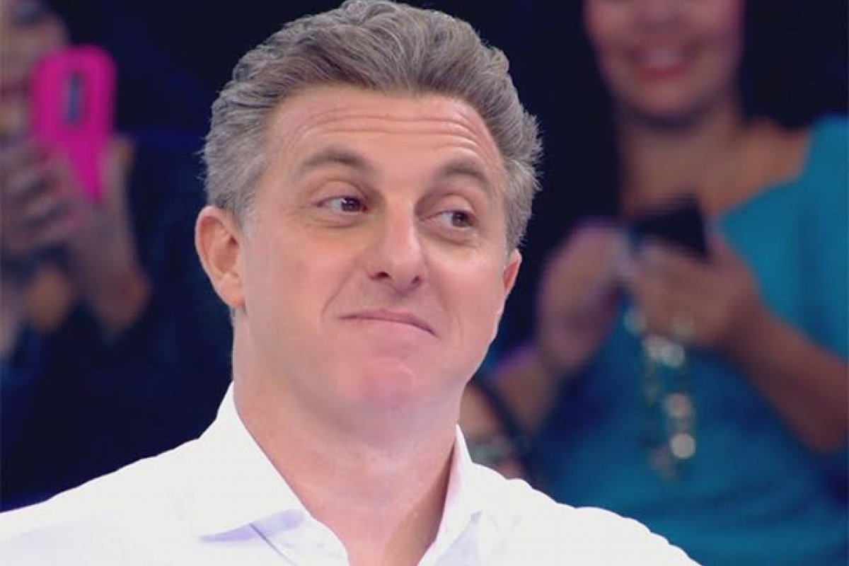 Luciano Huck convida Rodrigo Maia para ser vice em 2022