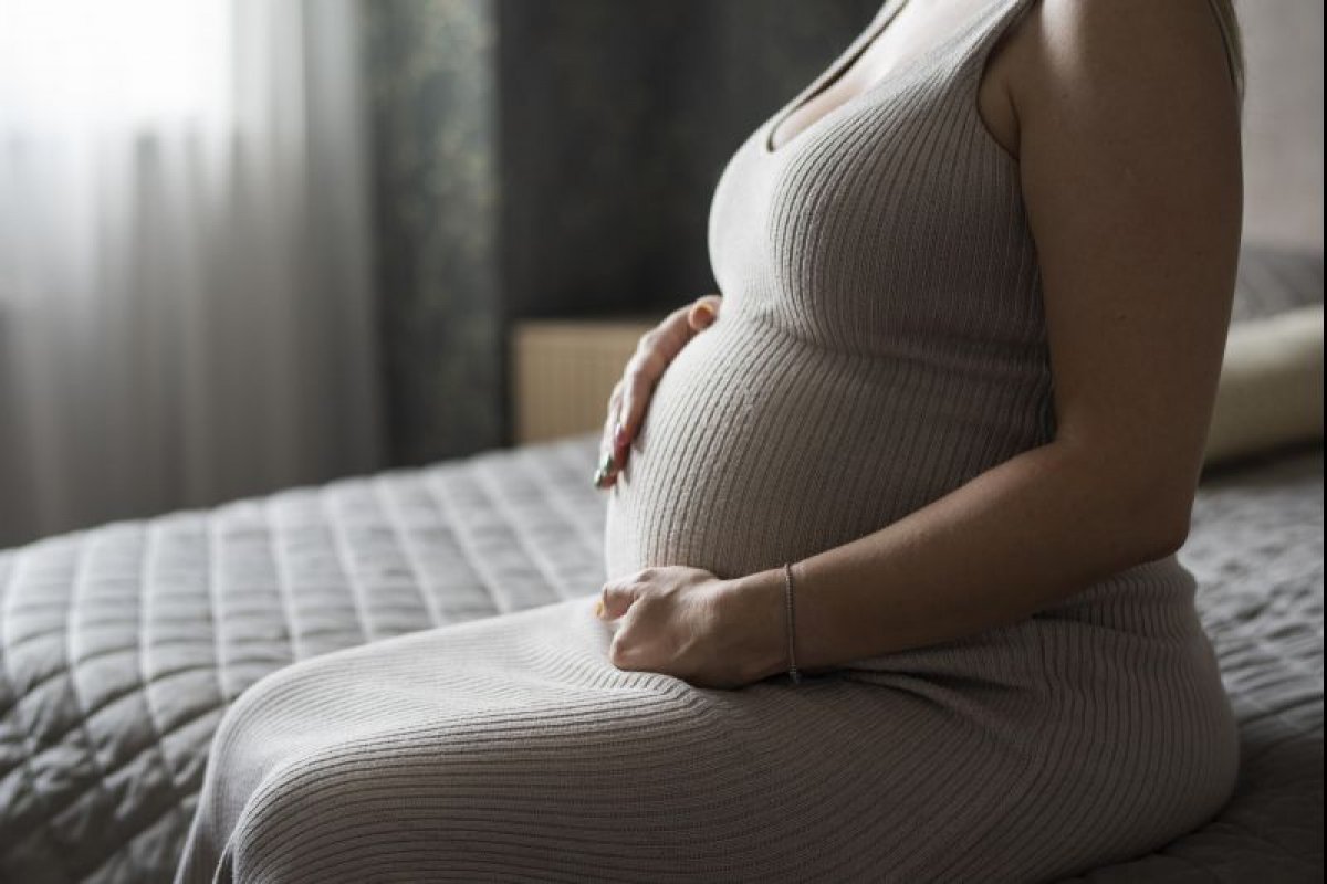 Outubro Rosa: gravidez tardia é fator de risco para diagnóstico do câncer de mama em mulheres jovens 