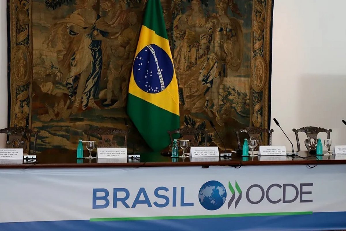 União anuncia entrega de "memorando inicial" para entrada na OCDE