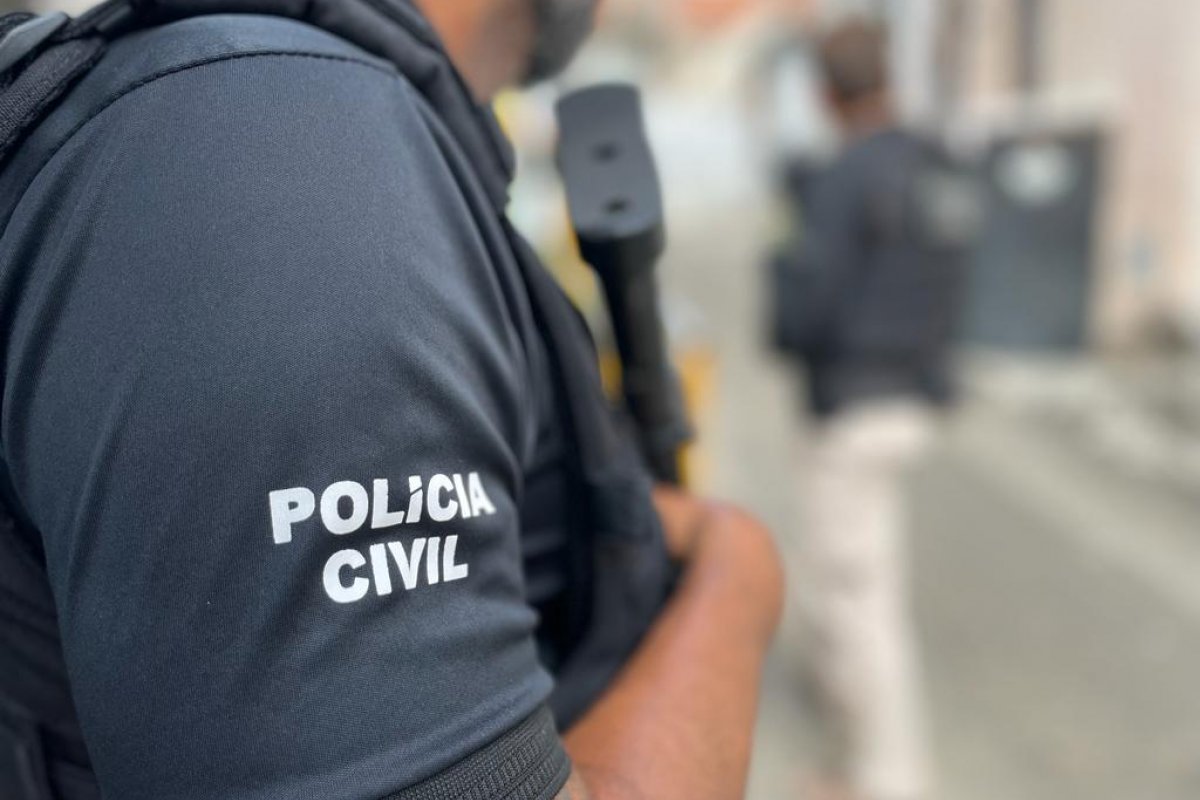 Homem suspeito de estuprar a própria filha é preso em Simões Filho 