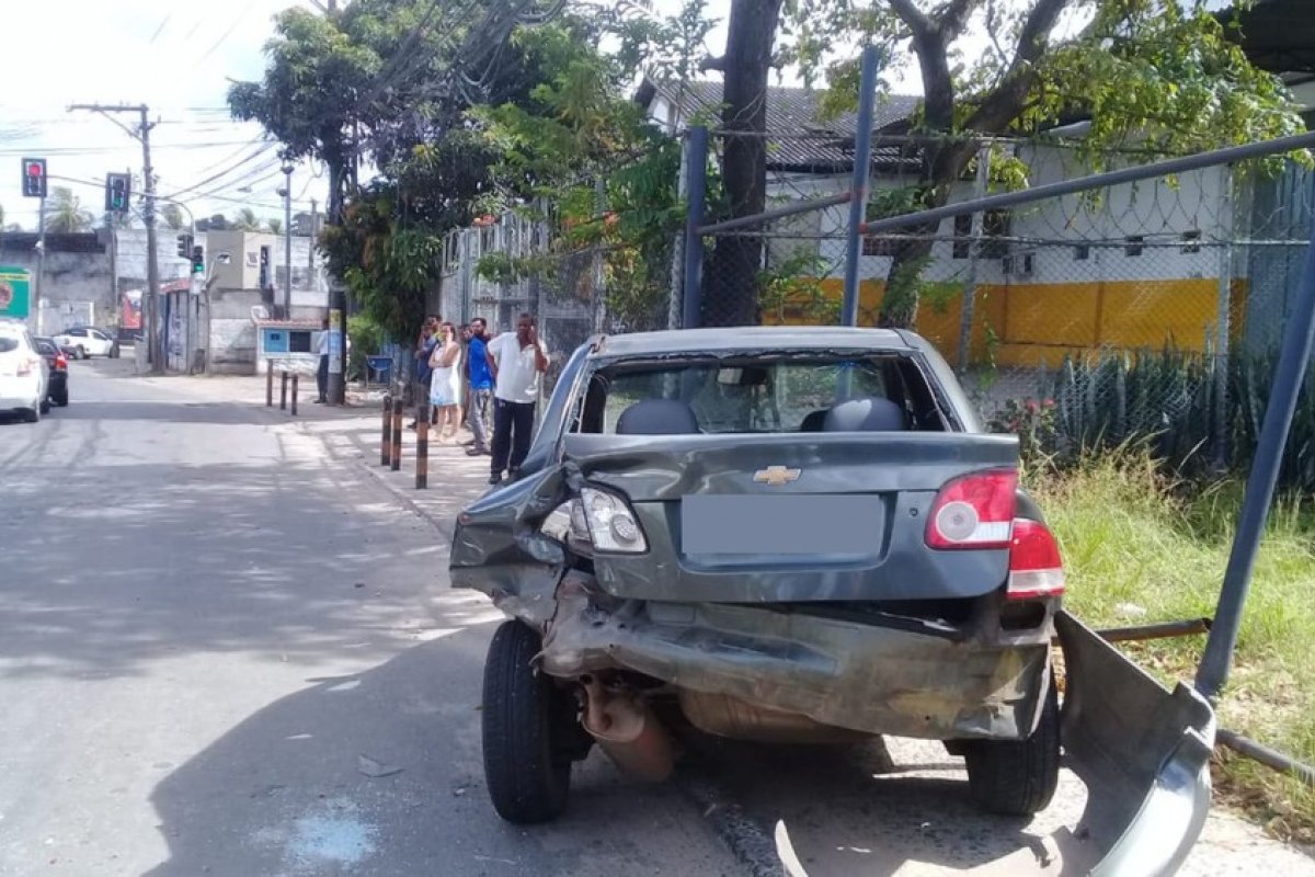 Adolescente morre baleado em assalto que culminou na morte de motorista de aplicativo