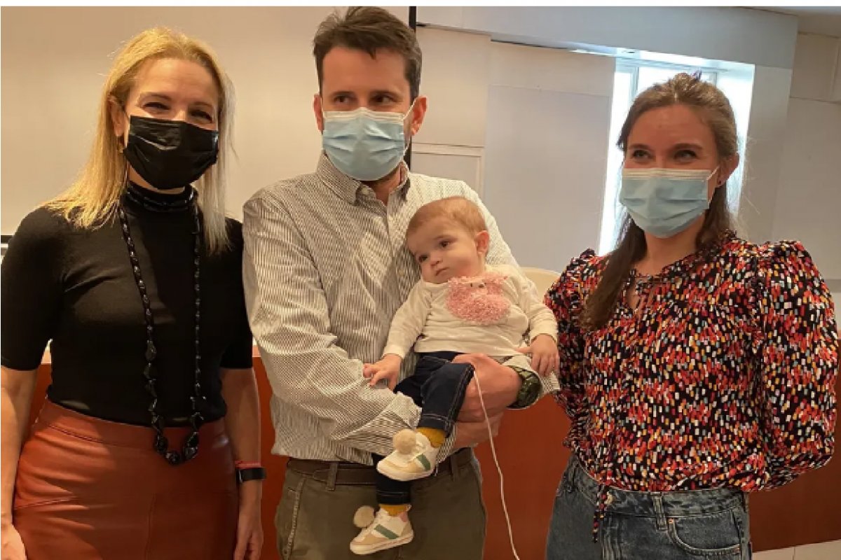 Bebê recebe primeiro transplante de intestino de um doador falecido no mundo, em Madri