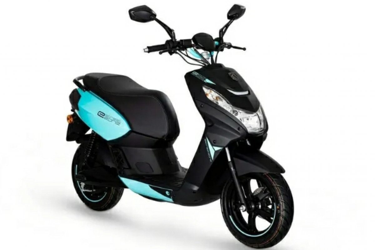 Peugeot apresenta primeira scooter elétrica na Europa 