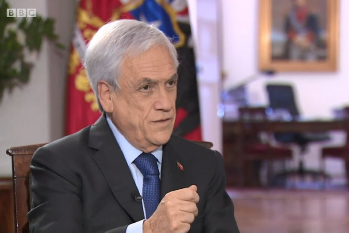 Chile anuncia plebiscito em abril de 2020 para nova Constituição 