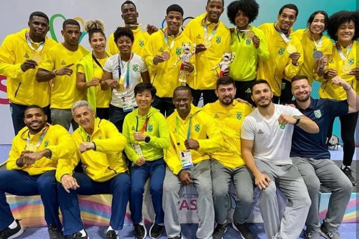 Campeonato de boxe rende vitória a cinco baianos