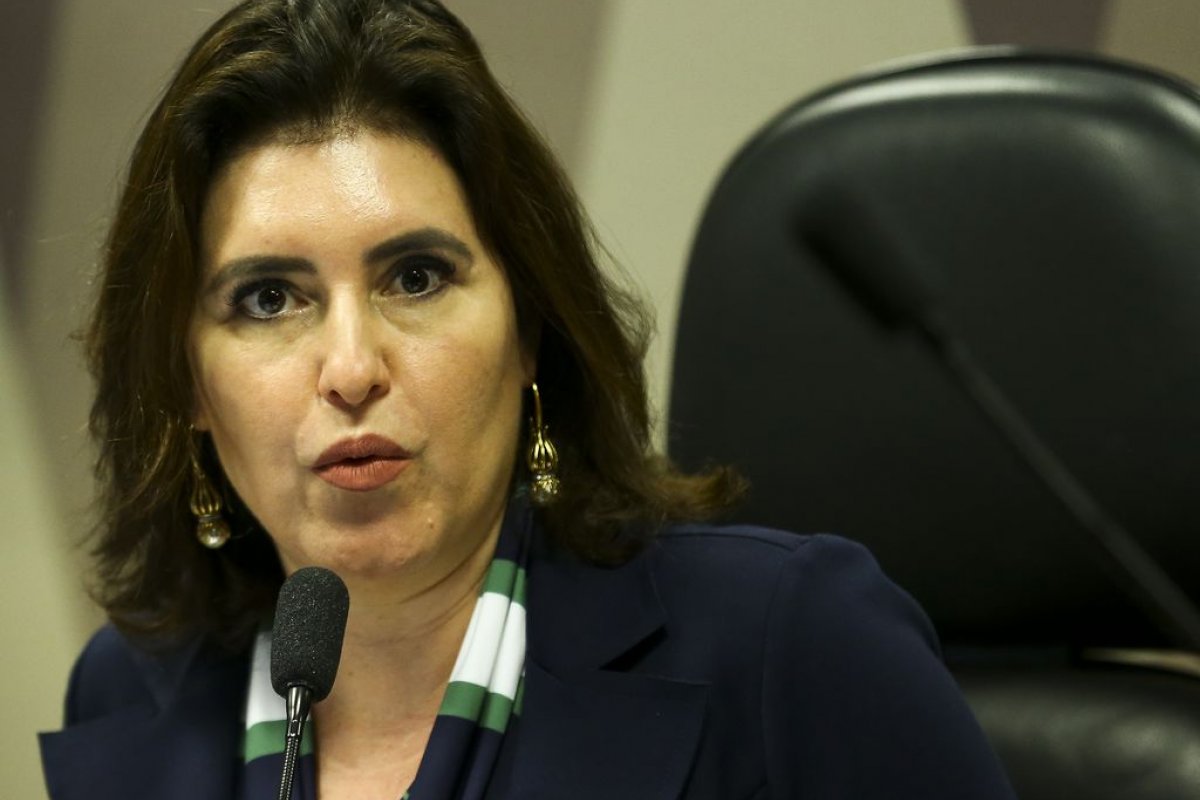 Tebet, em campanha para Lula, diz que "democracia e o futuro do país” a une ao petista