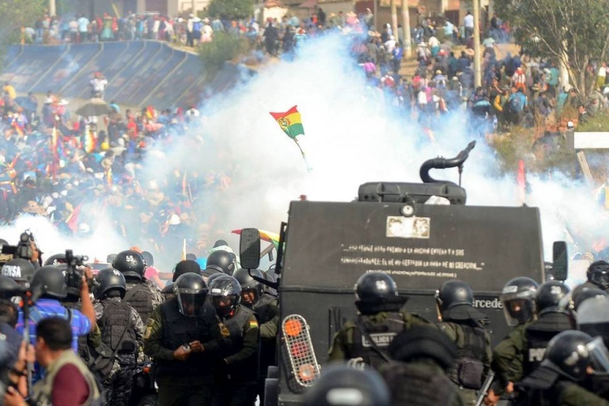Confrontos na Bolívia deixam oito mortos