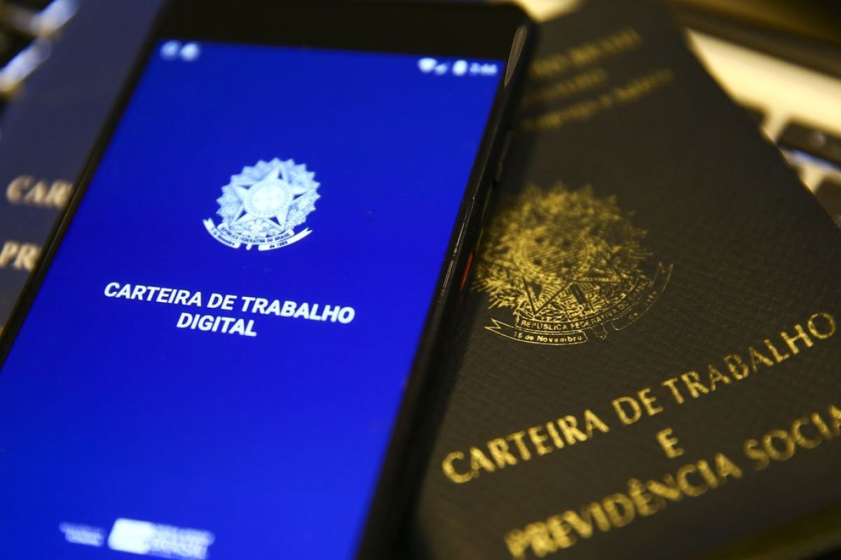 SIMM divulga vagas de emprego em Salvador e região para quarta-feira (19)