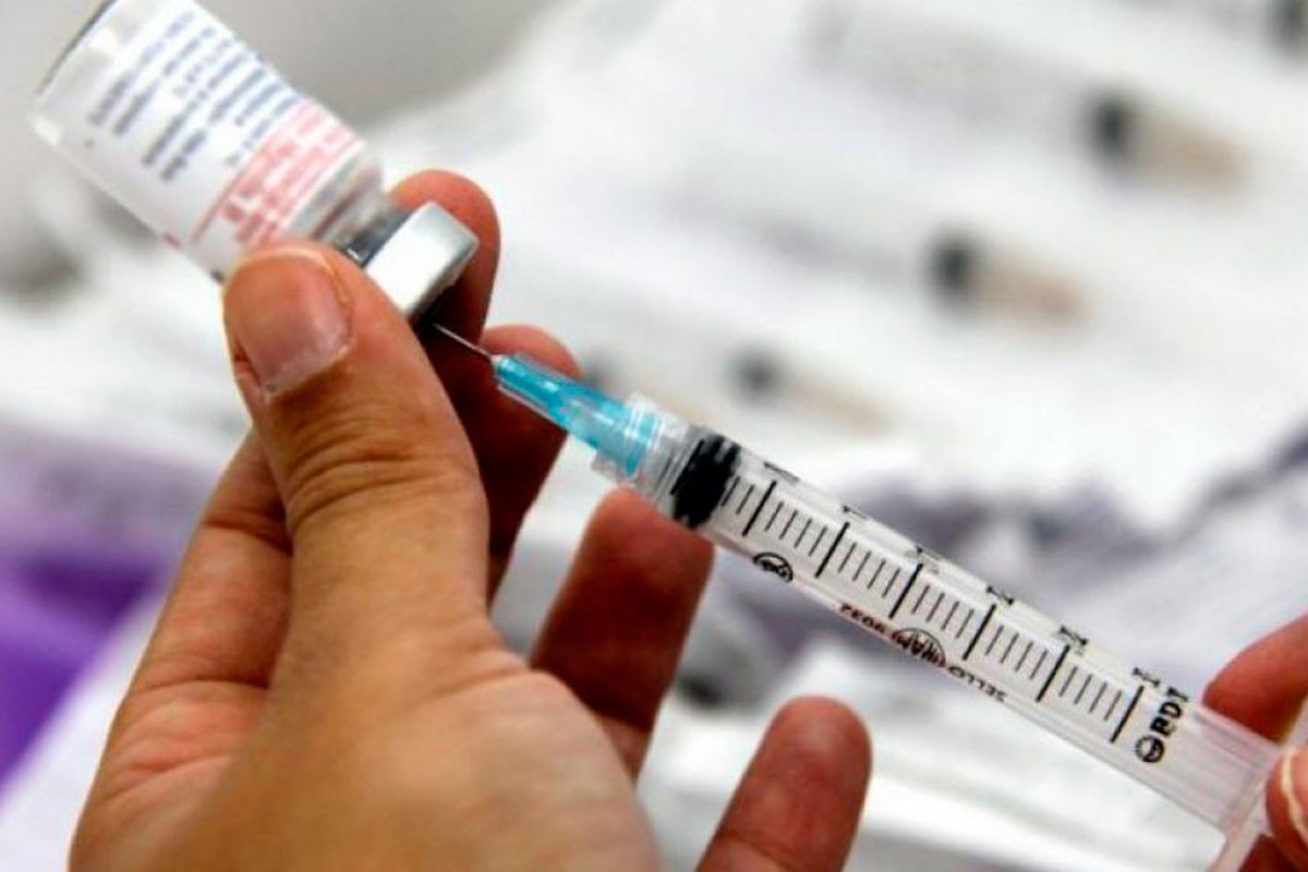 Postos de saúde de Salvador recebem 7,5 mil novas doses da vacina pentavalente