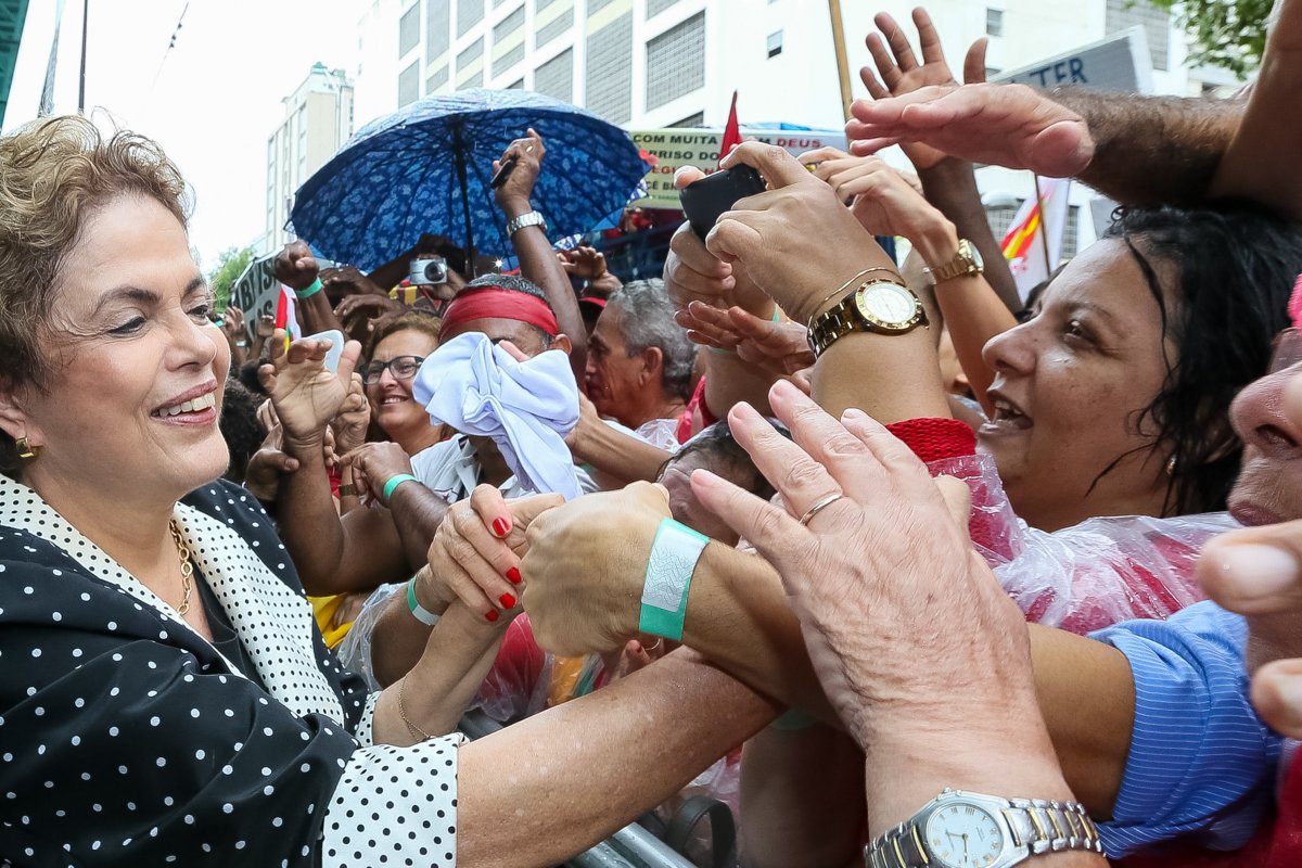 Visita de Dilma na Bahia envolve viagem de metrô e comício com mulheres em conjuntos Minha Casa Minha Vida 