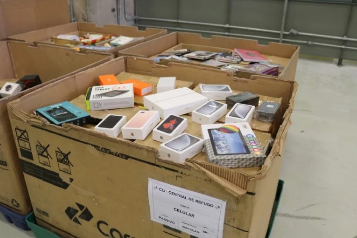 Correios de SP vão leiloar 41 mil itens que não puderam ser entregues aos destinatários