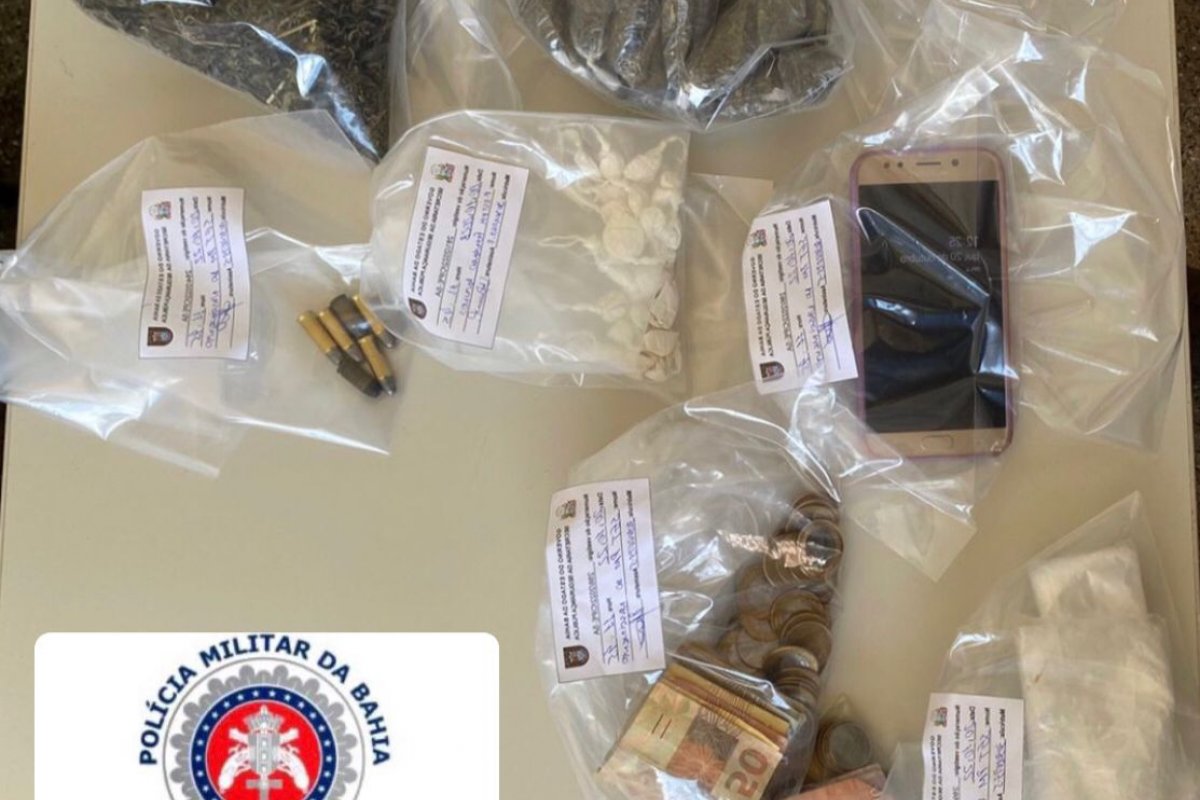 Mulher é presa com drogas e munição dentro do Mercadão de Irecê (BA)