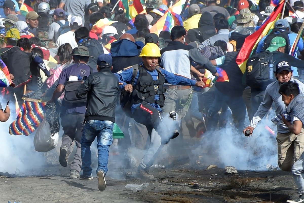 Confrontos deixam 23 mortos na Bolívia, diz comissão