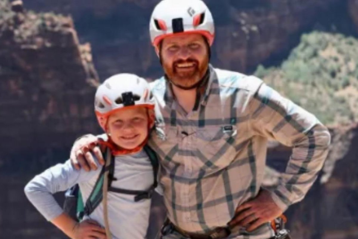 Garoto de 8 anos se torna a pessoa mais jovem a escalar El Capitan, na Califórnia