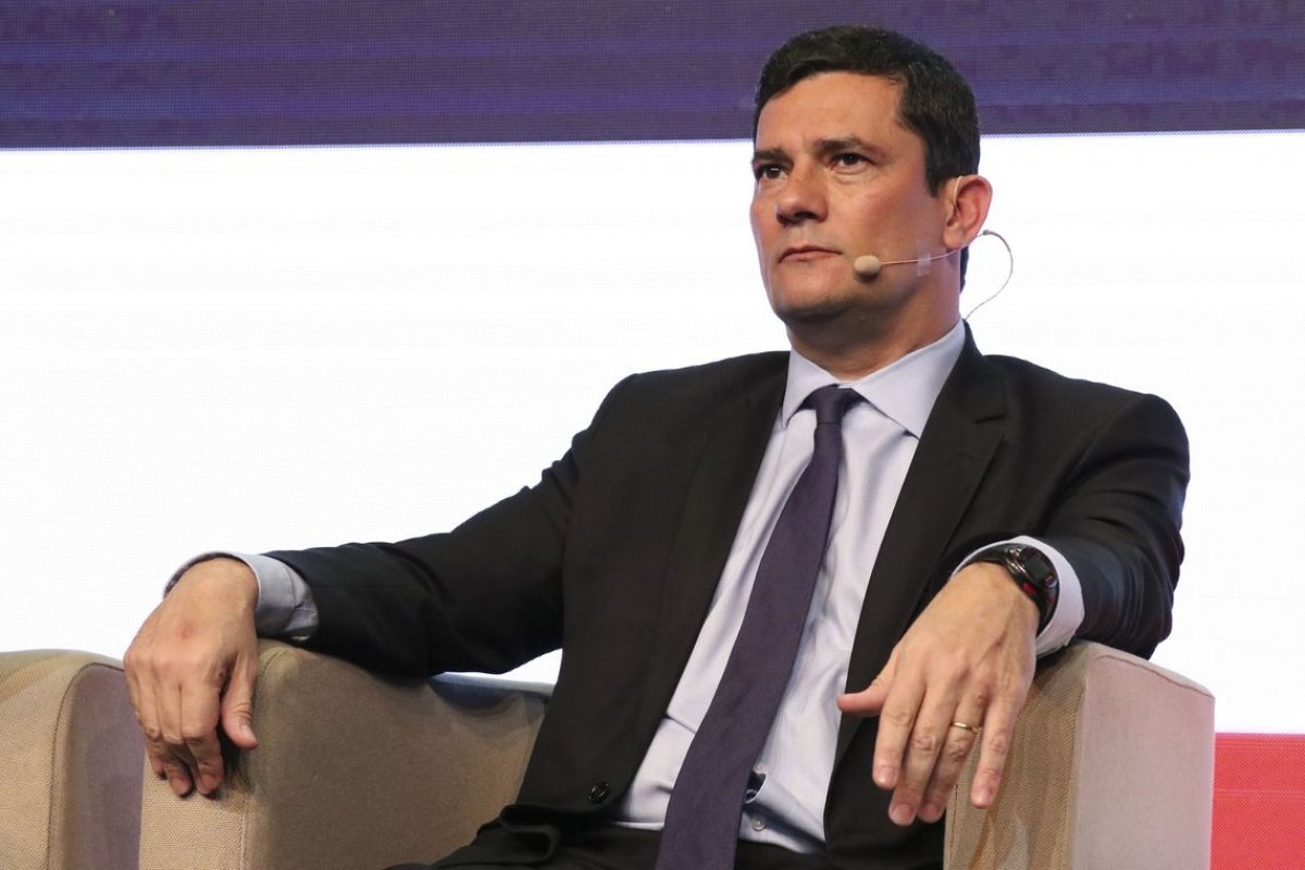 Moro foi procurado para ministério antes do 2º turno, afirma Bebianno
