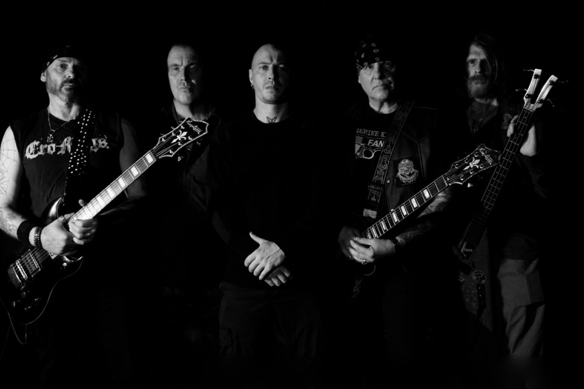 Discharge anuncia show extra em São Paulo com Ratos de Porão