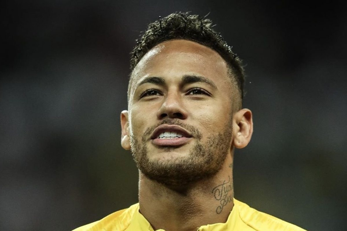 Neymar tem vitória parcial em ação para anular dívida com a Receita Federal