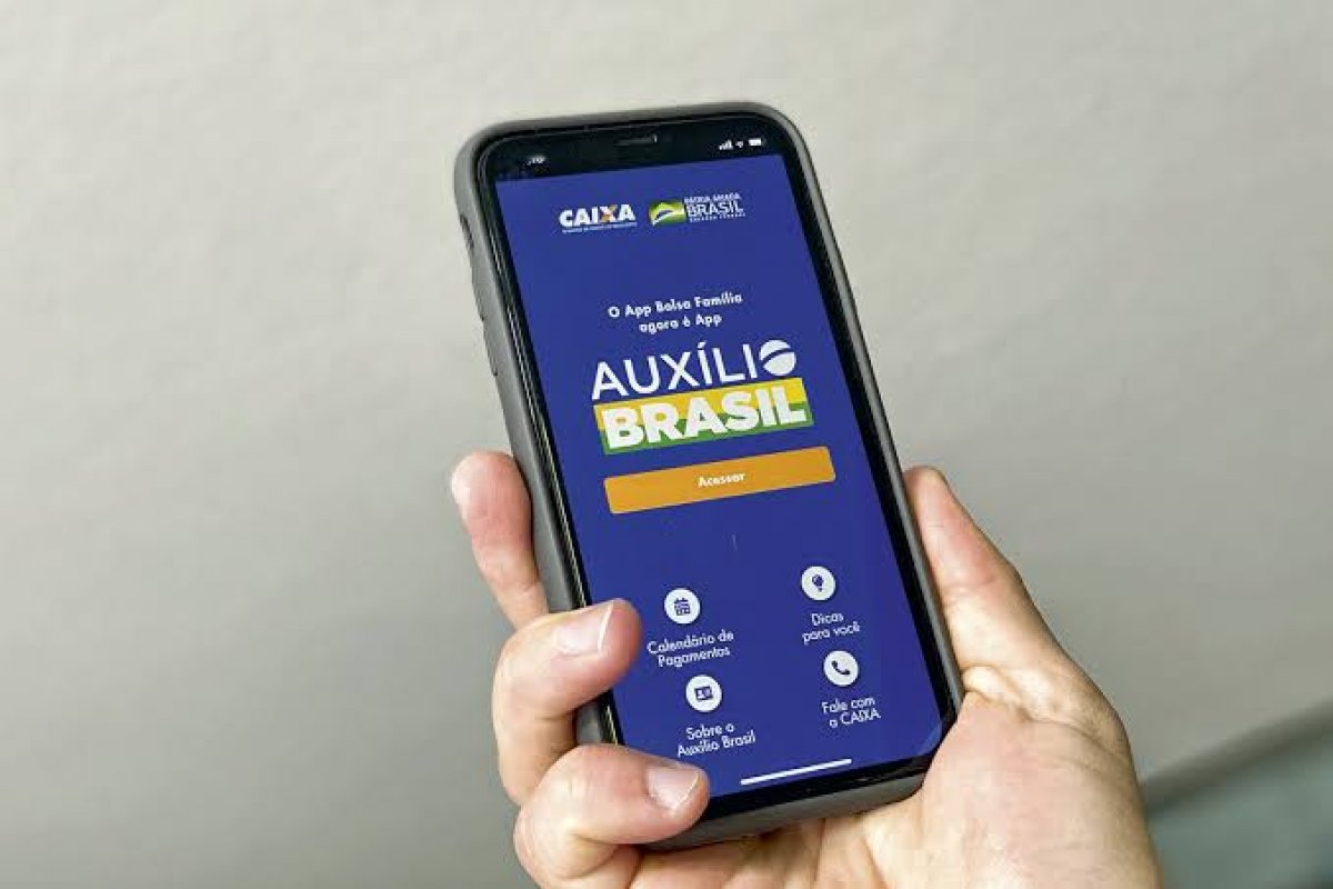 Ministro do TCU diz que não há irregularidades em consignado do Auxílio Brasil pela Caixa 