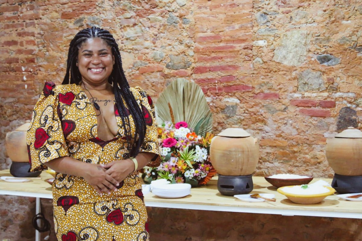 Afro-chef baiana reúne grandes nomes da gastronomia para descolonizar sabores da culinária afro-brasileira no 'Ebó de Boca'! 