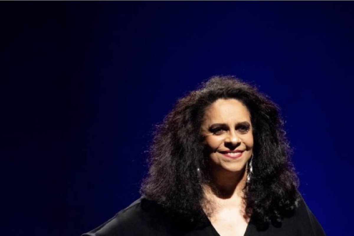 Bahia e Vitória prestam homenagens a cantora Gal Costa em redes sociais 